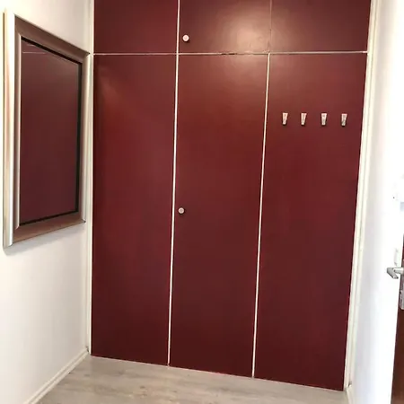 B51 Business Apartment *