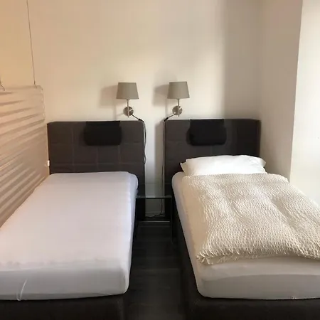 B51 Business Apartment *